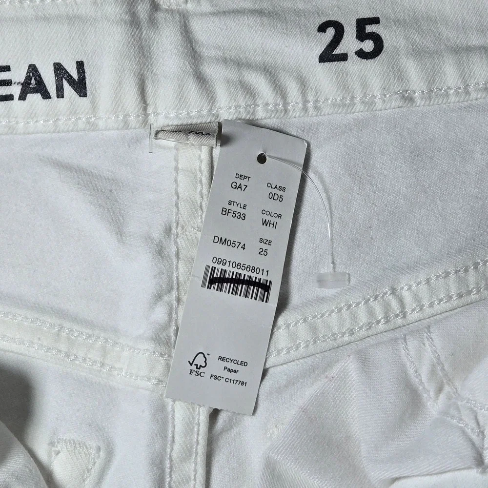 J Crew Slim Boyfriend Jeans White Recycled Denim Size 25‎